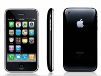 iPhone 3GS    Samsung