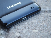  Samsung Galaxy S III    