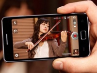 Samsung    Samsung Galaxy Camera