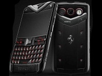 Vertu    Constellation Quest Ferrari GT  QWERTY