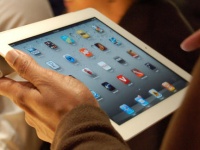    iPad 3,   Apple  iPad 2S