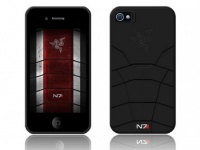   iPhone 4/4S  Razer   Mass Effect 3