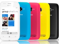  Nokia Lumia   
