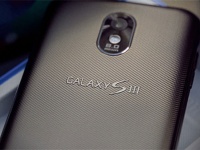 Samsung Galaxy S III    15 