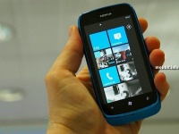 Nokia Lumia 610     Windows Phone