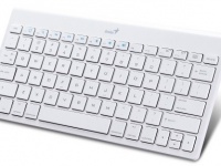 Genius LuxePad 9000:    