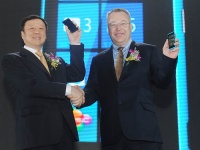    Nokia 800C -  WP7-   CDMA