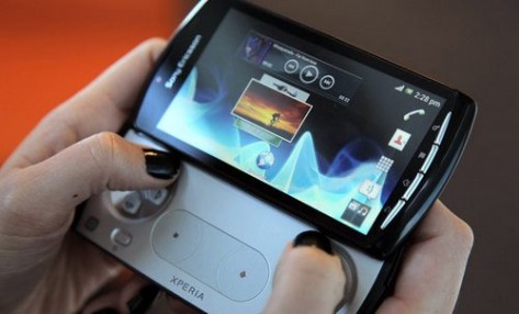 Android 4.0 ICS  Sony Ericsson Xperia Play