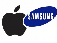  Apple  Samsung   