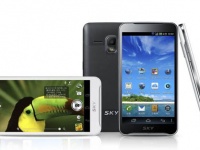   Pantech Vega Racer 2  ,  2200 