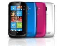    Nokia Lumia 610