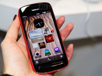  Nokia 808 PureView  