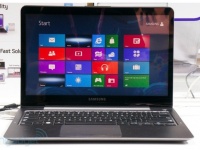 Samsung    Series 5 Ultra Touch  Windows 8