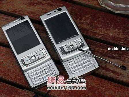 Nokia N95 vs clone