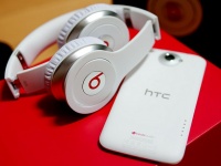 HTC      Beats Electronics