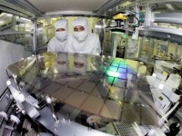  Samsung      OLED-,   Retina