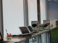  Logitech         Mac, iPad  iPhone