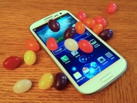 Android 4.1  Samsung Galaxy S III   