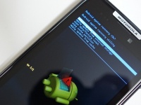       Motorola Droid RAZR M 4G LTE