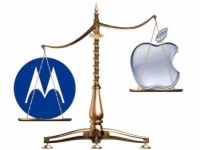 Motorola  Apple   