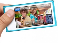  iPod touch   iPhone 4S