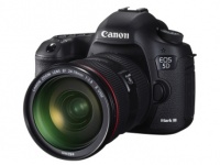 Canon      EOS 5D Mark III