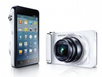   Samsung Galaxy Camera    8 