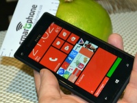     WP8  HTC - Windows Phone 8X  8S