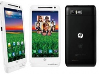    Motorola RAZR i MT788
