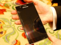 Lenovo  IdeaPhone K900,    Intel Atom