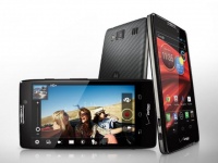 Motorola X Phone      8 :  