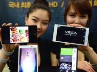 Pantech  5,9-   Full HD 