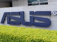 ASUS  3G-  ASUS Fonepad