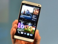 HTC One  -     