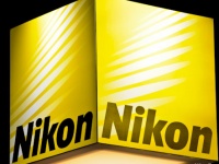   Nikon    - COOLPIX A  COOLPIX P330