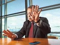 Nokia    QWERTY-    Windows Phone