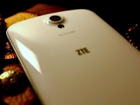 N909    ZTE   Galaxy SIII