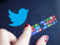Twitter      Windows 8