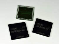Samsung      4  DRAM LPDDR3