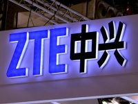 ZTE       