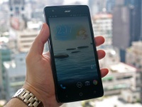 Acer  5.7-  Liquid S1