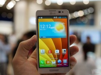 LG Optimus F7      US Cellular