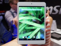 MSI Primo 81       iPad mini