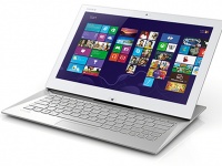 Computex 2013: Sony      VAIO Duo 13