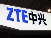   Android- ZTE Mustang 