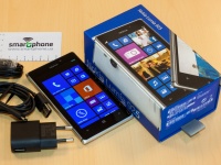     Nokia Lumia 925  Asha 501