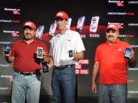 Lenovo     WP8  Full-HD 