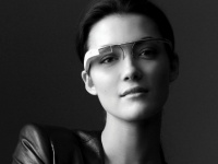 Google  6,3%  Himax -    Google Glass