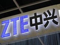  ZTE Mustang Z998 