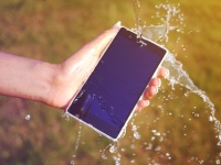      Sony Xperia Z1   